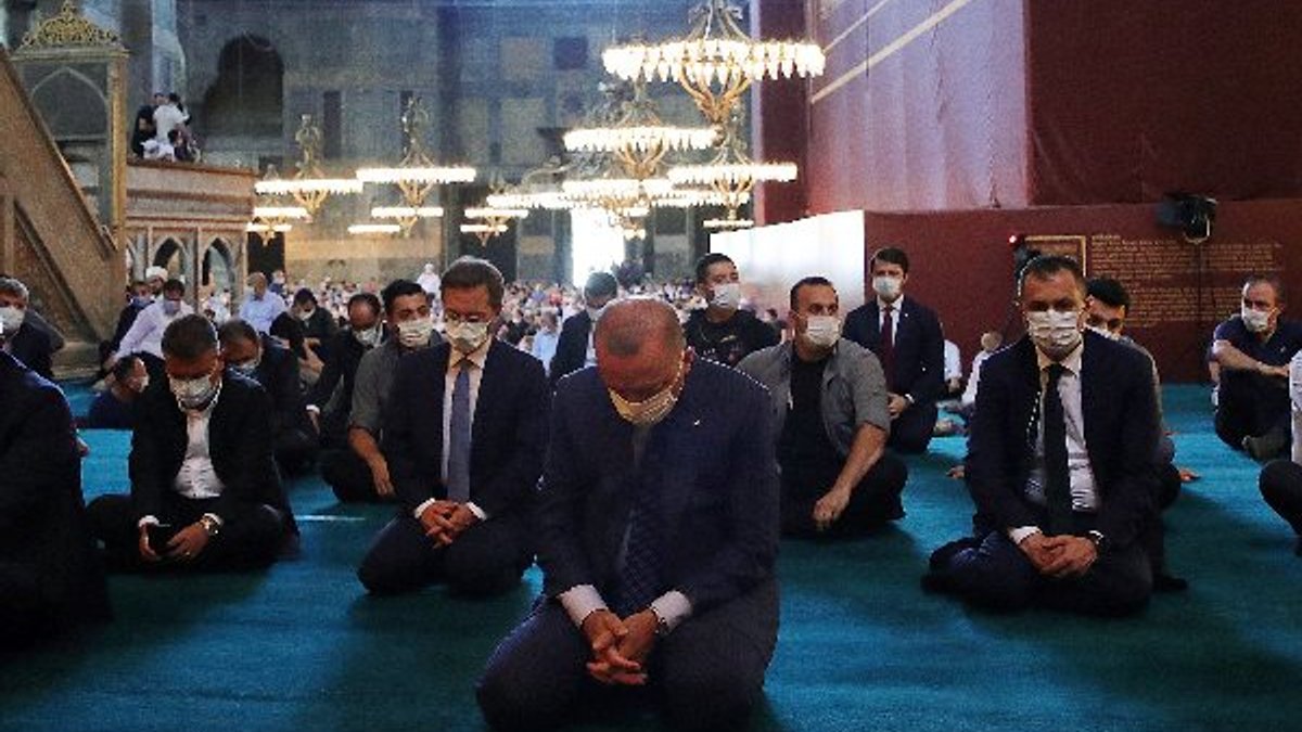 Cumhurbaşkanı Erdoğan Ayasofya Camii'nde