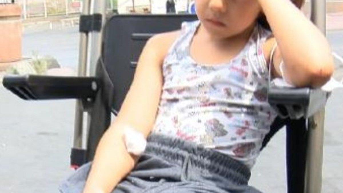 Bacağı kırılan 7 yaşındaki Efe: Şoförün kafası eğikti