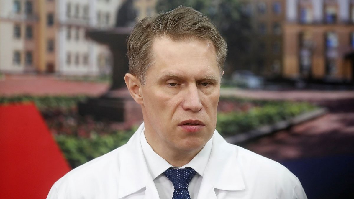 Rus bakan Muraşko'dan korona aşısı eleştirilerine yanıt