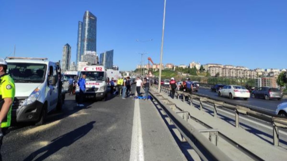 İstanbul TEM Otoyolu'nda trafik kazası: 2 ölü