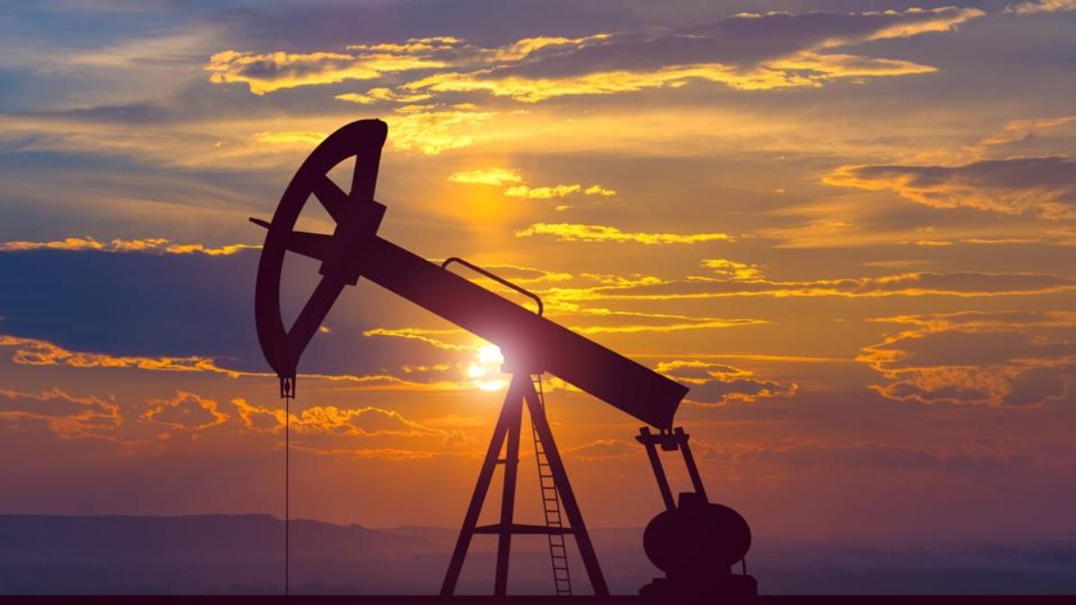 ABD'de petrol stokları, 4.26 milyon varil azaldı