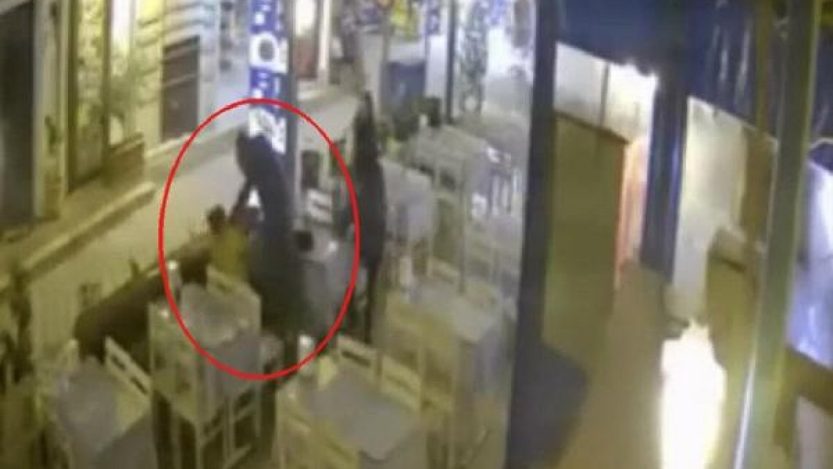 Muğla'da genç kadına saldırı anı kamerada
