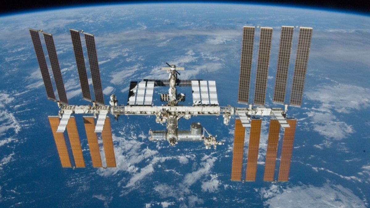 Uluslararası Uzay İstasyonu’ndaki hava kaçağında artış gözlendi