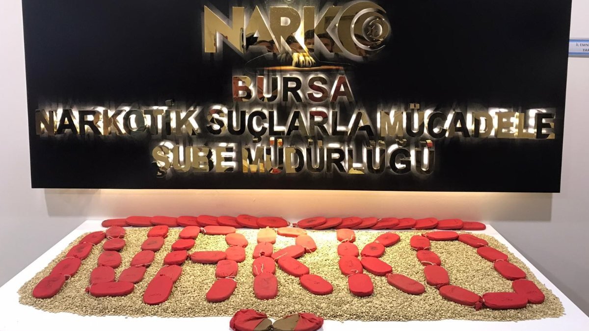 Bursa'da yüklü miktarda uyuşturucu madde ele geçilirdi