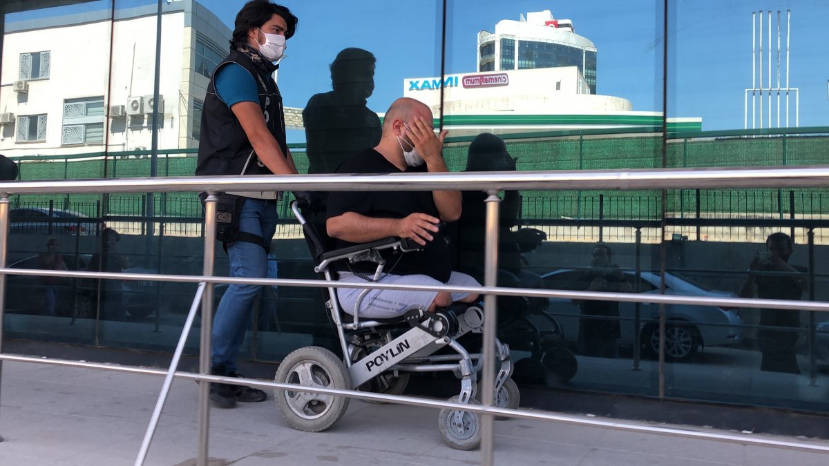 Bursa'da, tekerlekli sandalyeli uyuşturucu satıcısı yakalandı