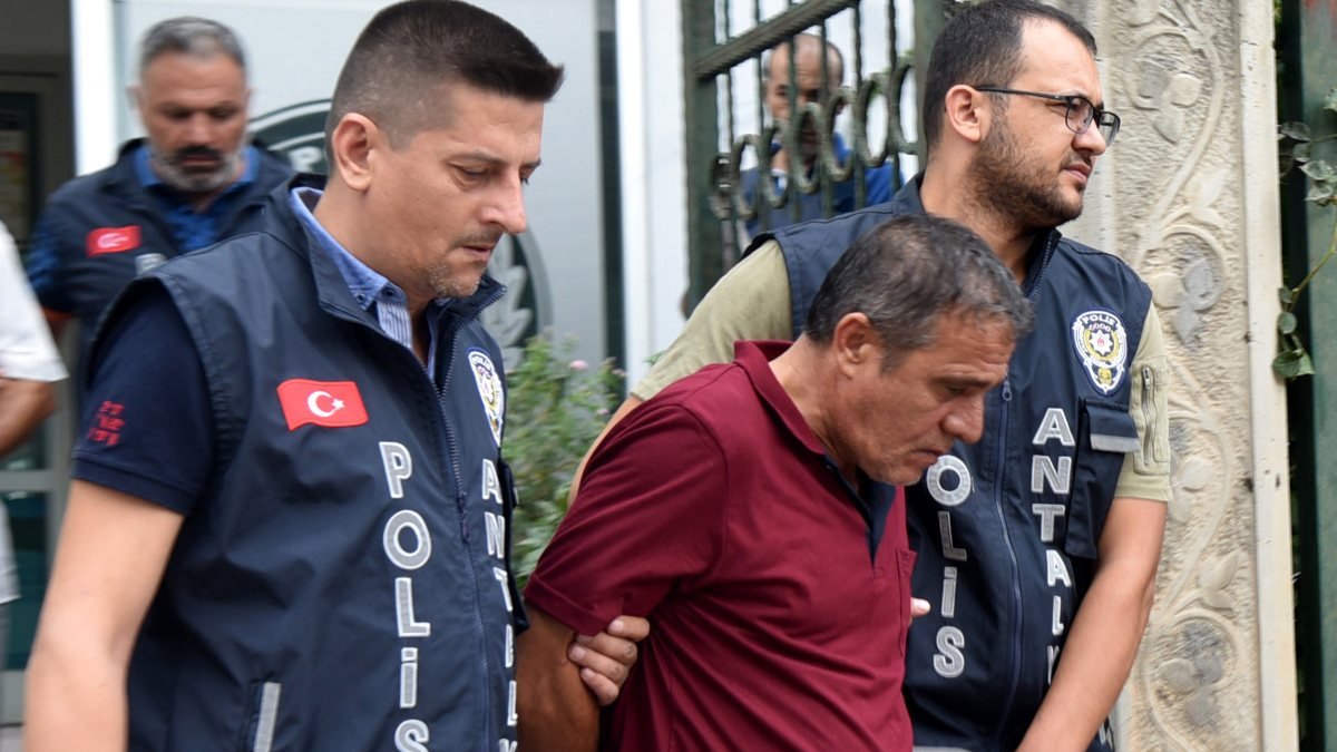 Antalya'da engelli eşini öldüren kocaya ömür boyu hapis cezası istendi