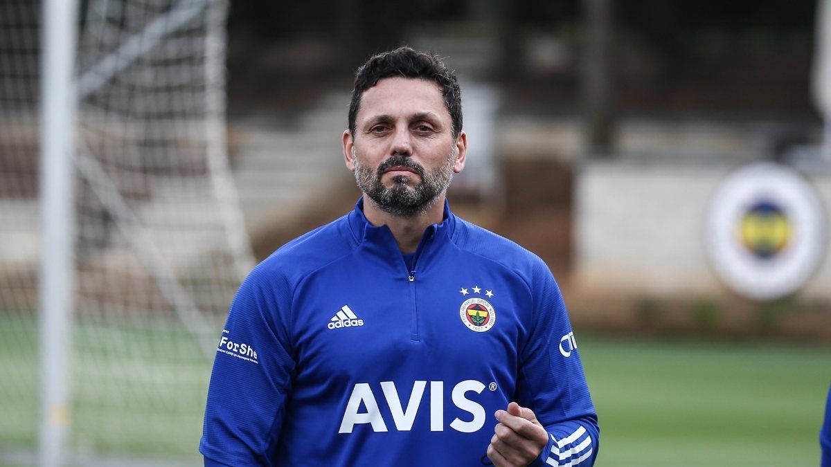 Erol Bulut takımından memnun