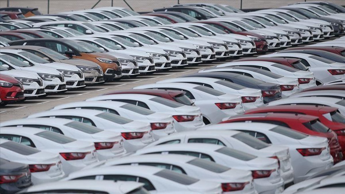 Türkiye'de otomobil ve hafif ticari araç satışları 8 ayda yüzde 68 arttı