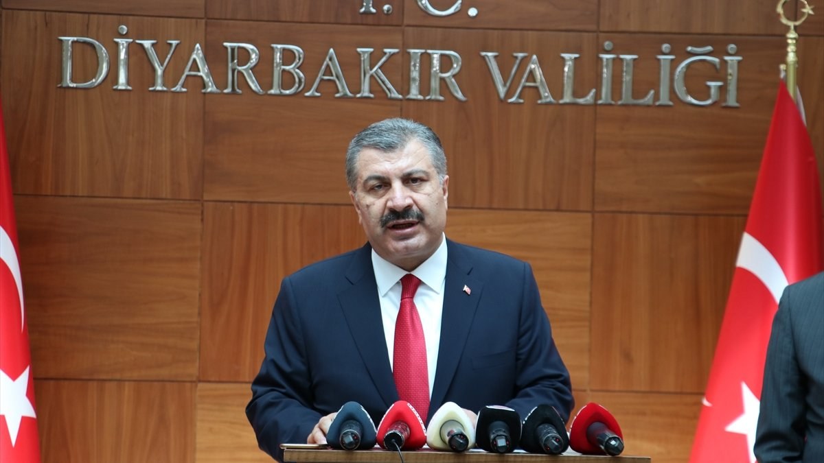 Sağlık Bakanı Fahrettin Koca: Şanlıurfa, Diyarbakır, Şırnak, Batman, Siirt ve Mardin’e hastane yapacağız