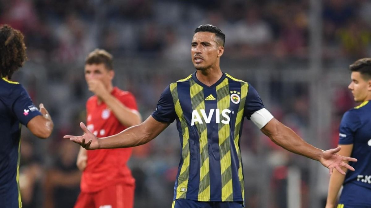 Dirar: Şampiyon olmadan gitmeyi düşünmüyorum