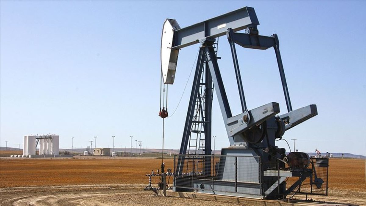 Rusya'nın petrol gelirleri yüzde 38 düştü