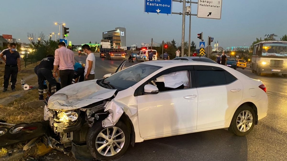 Karabük'te bir kişi kazaya sebep olup olay yerinden kaçtı