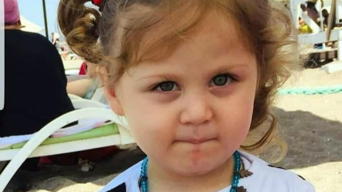 İzmir'de 3 yaşındaki Alya, bamya yedikten sonra fenalaşarak öldü