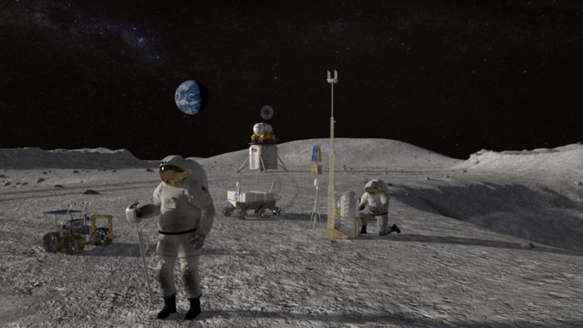 NASA, Ay madenciliği için özel şirketleri destekleyecek