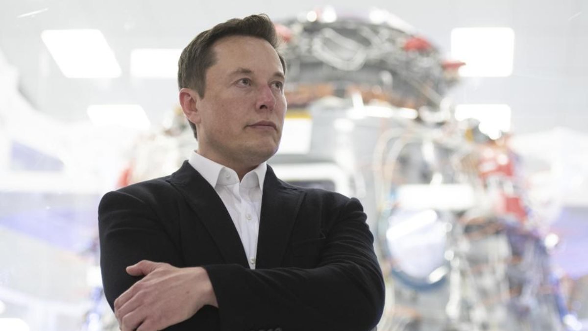 Elon Musk: Bill Gates'in elektrikli araçlar hakkında hiçbir fikri yok