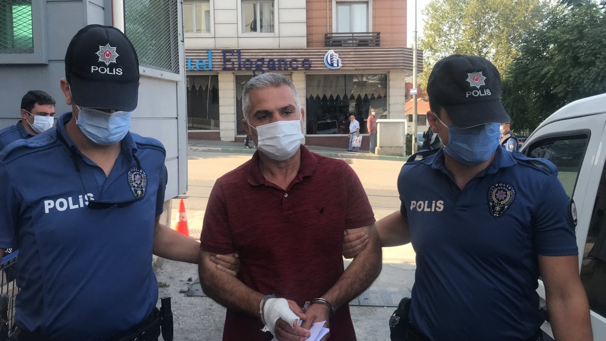 Bursa'da eşini yasak aşkıyla yakalayan adam adliyeye sevk edildi