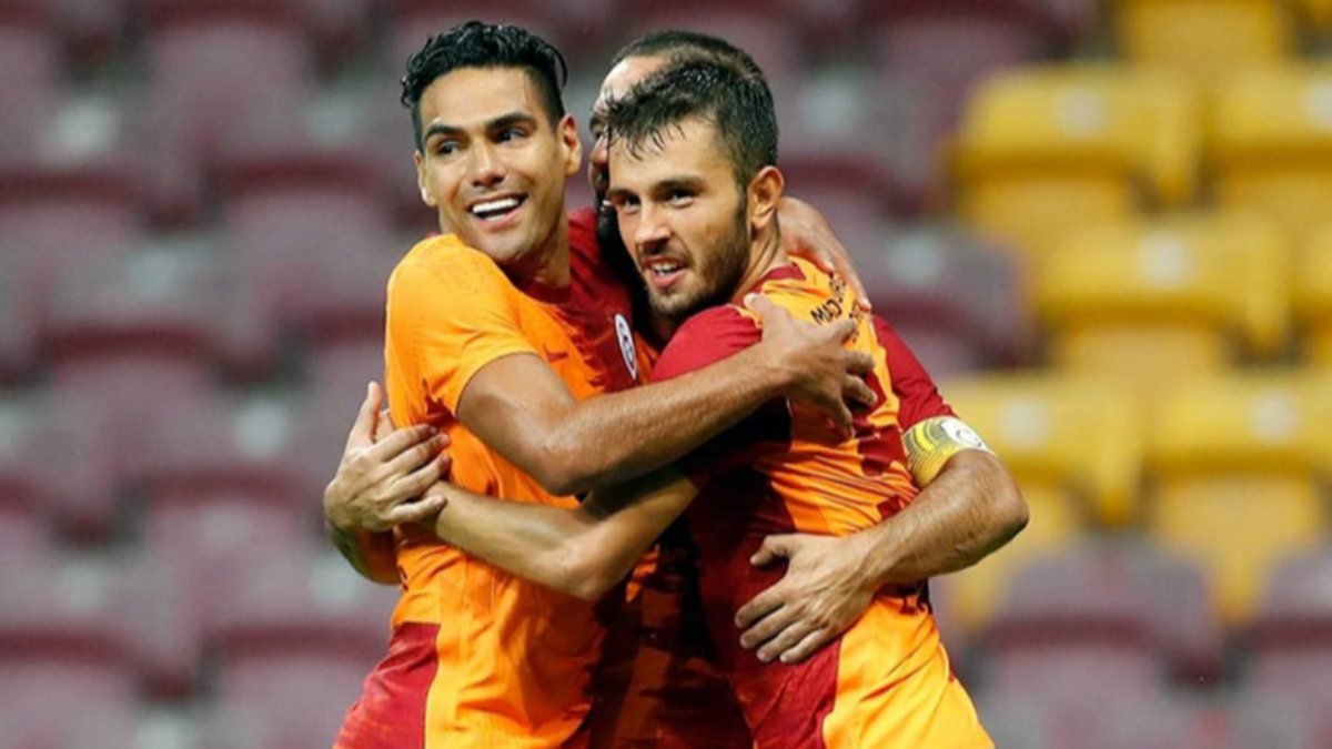Başakşehir-Galatasaray maçının ilk 11'leri