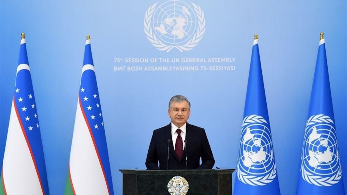 Özbekistan Cumhurbaşkanı BM'de ilk kez Özbekçe konuştu