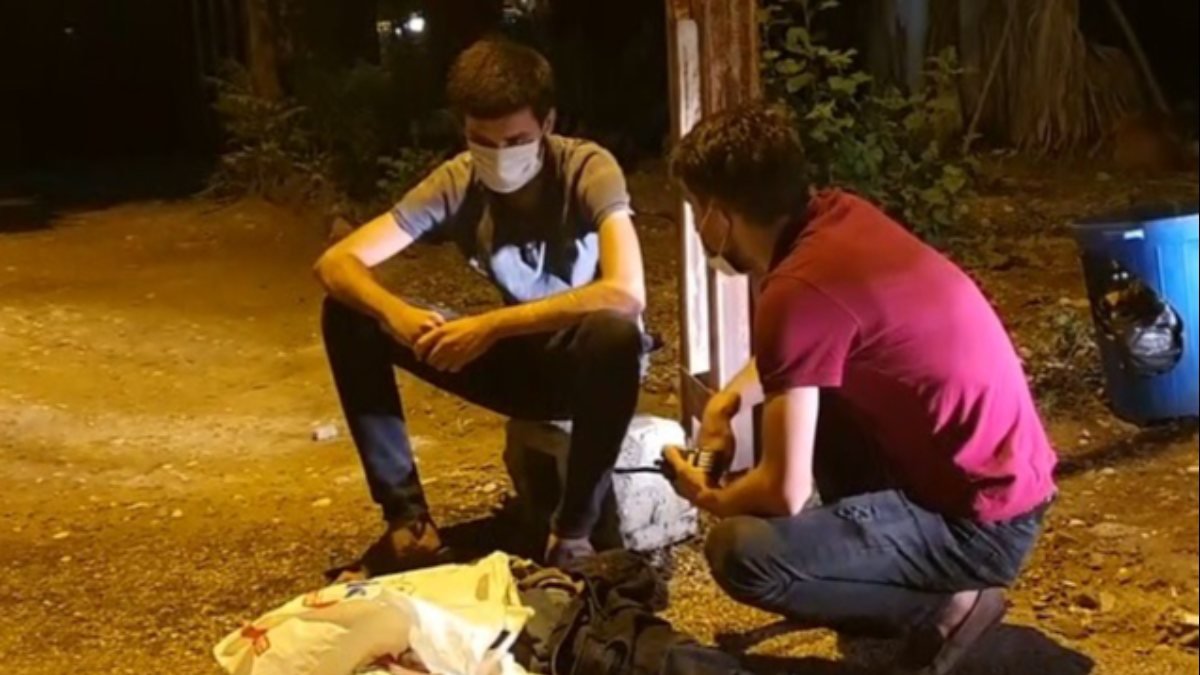 Adana'da hırsızlık yapmaya çalışan şahıs, köpek sayesinde yakalandı