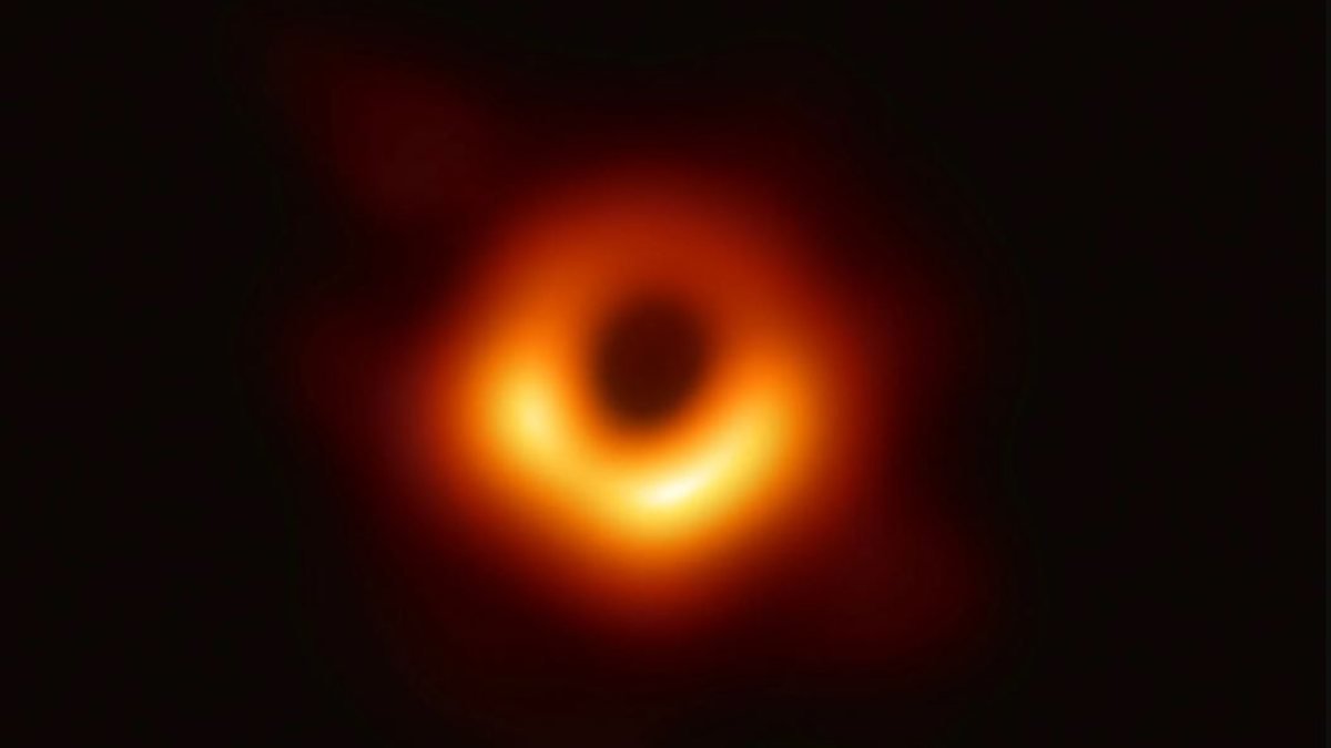 Tarihin ilk kara delik fotoğrafının hareketli görüntüsü oluşturuldu