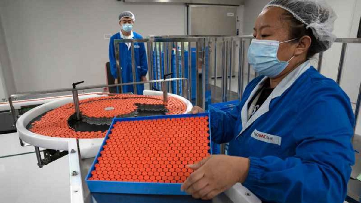 Çin'in hedefi, yılda 1 milyar doz koronavirüs aşısı üretmek