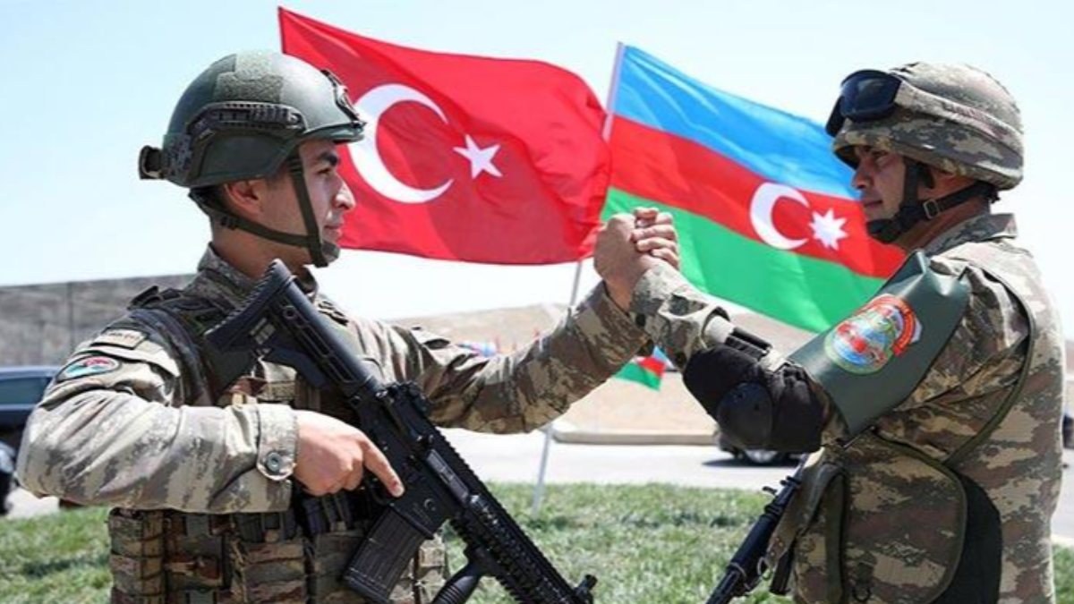 Azerbaycan'a Türkiye'nin desteği tam