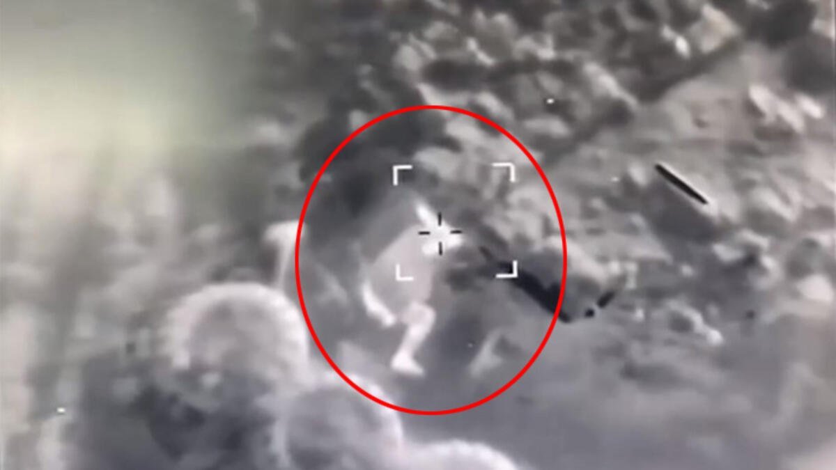 Ermeni askerlerin Azerbaycan'a ait kamikaze drone'dan kaçış anı kamerada