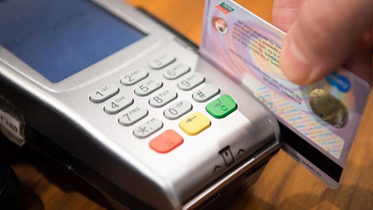 Tüketiciler en çok kredi kartı aidatından yakınıyor