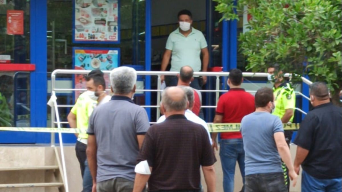 Adana'da eski öğretmen, arkadaşlık teklifini kabul etmeyen kadını öldürdü
