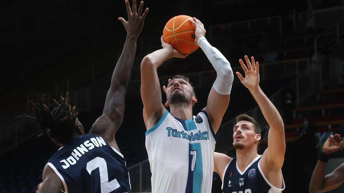 Türk Telekom, FIBA Şampiyonlar Ligi'nden elendi