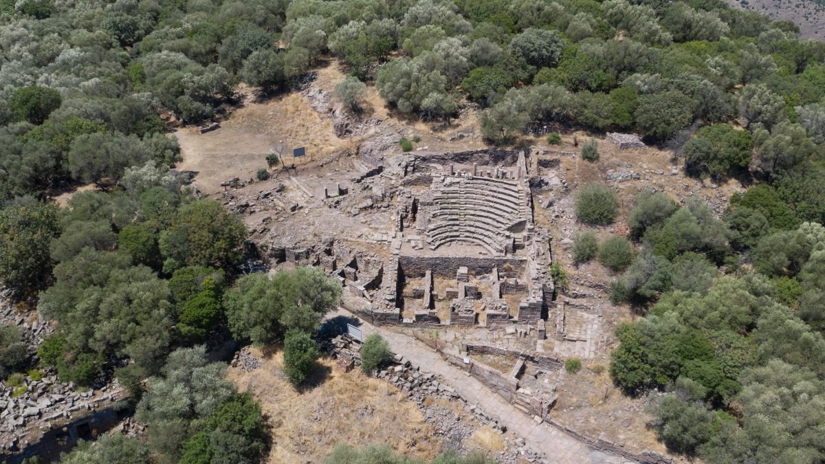 Manisa'da 2 bin yıllık 'Roma Yolu' bulundu