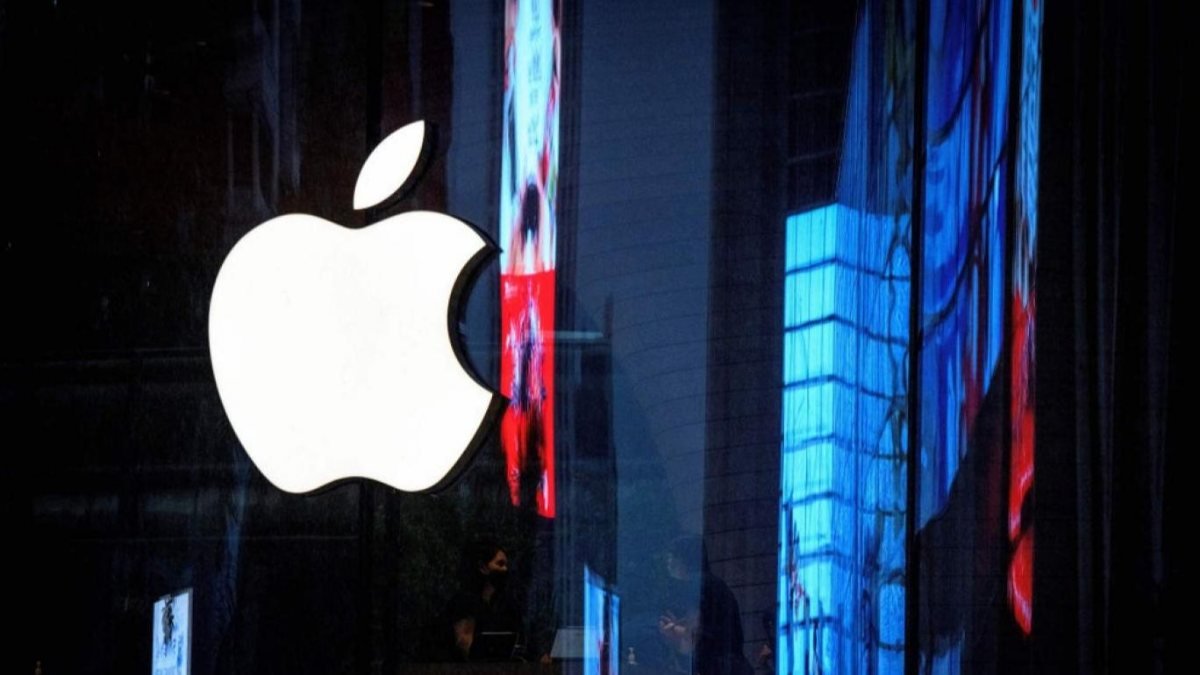 Apple, kendini tamir eden bir ekrana sahip katlanabilir iPhone geliştiriyor