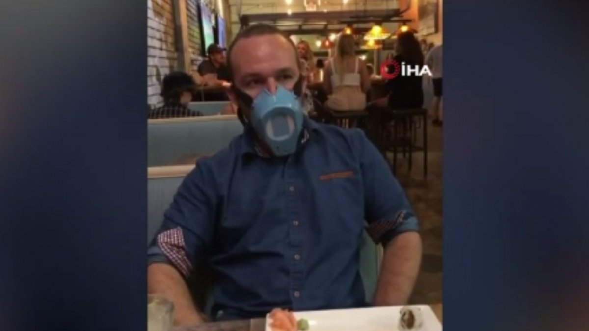 ABD’de yemek yerken bile çıkarılmayan otomatik maske