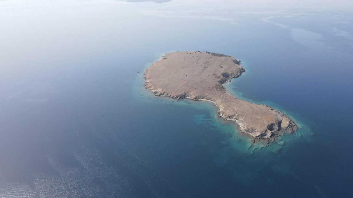 Ayvalık'taki Kız Adası 'kesin korunacak hassas alan' ilan edildi