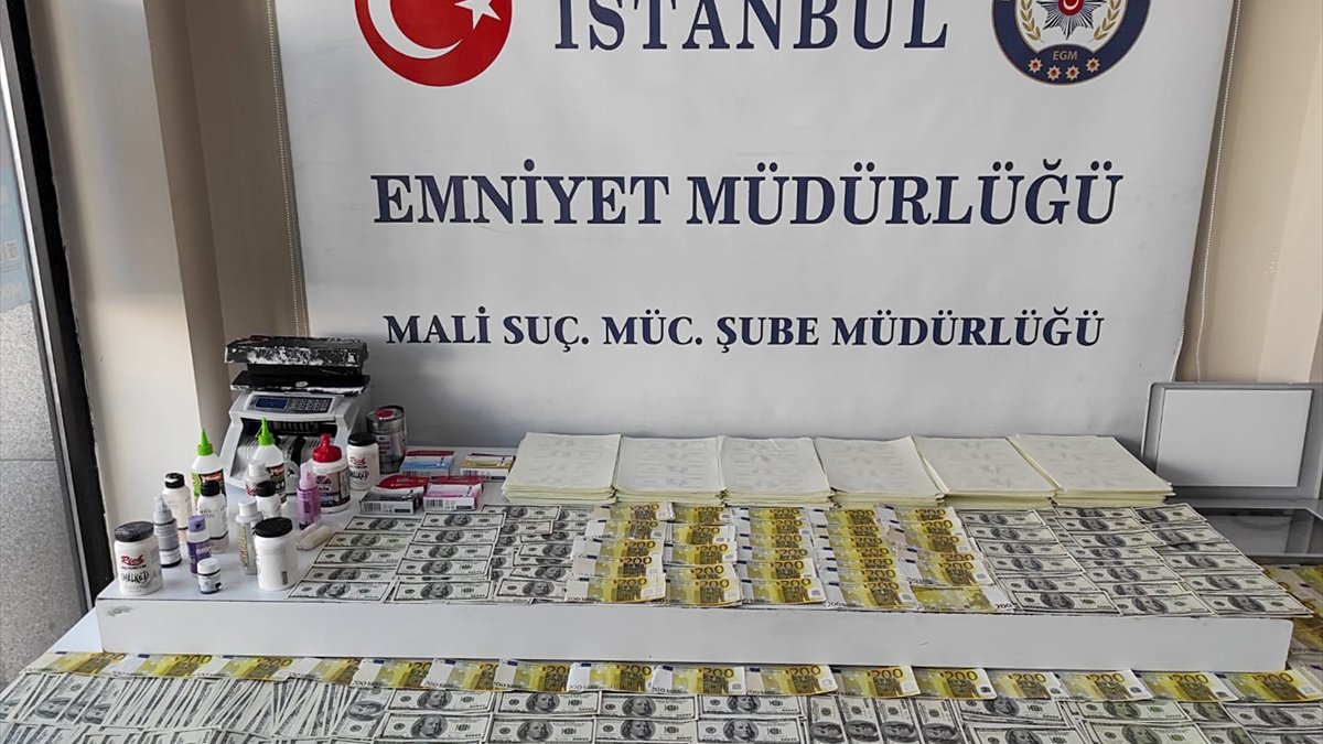 İstanbul'da sahte döviz operasyonunda 2 Suriyeli şüpheli yakalandı