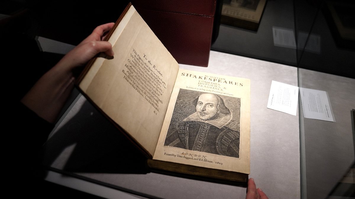 Shakespeare'in Birinci Folyo'su, yaklaşık 10 milyon dolara alıcı buldu