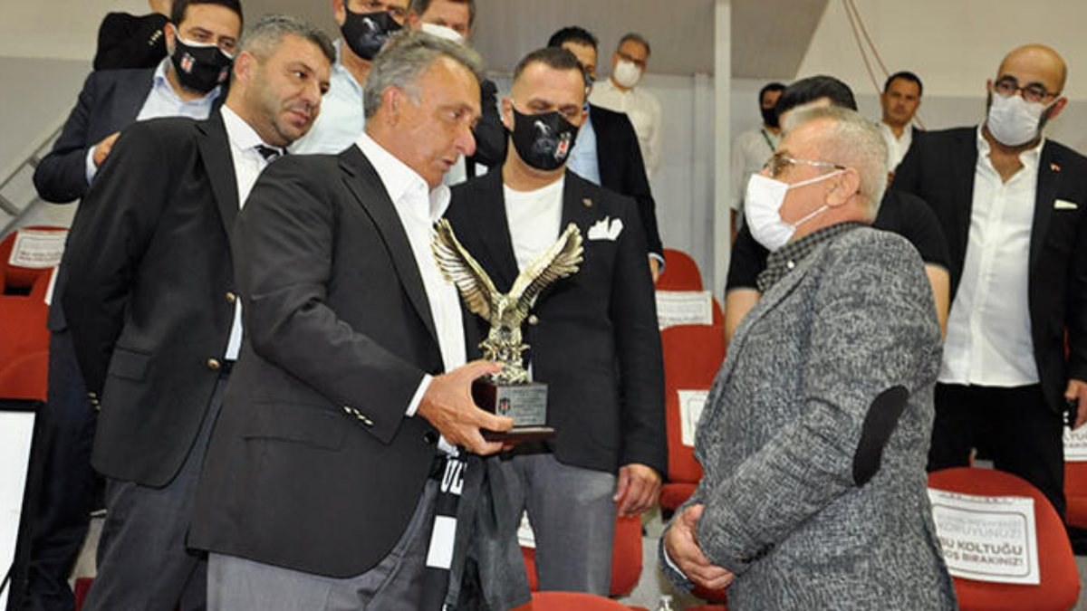 Ahmet Nur Çebi, Pınar Gültekin'in ailesini ağırladı