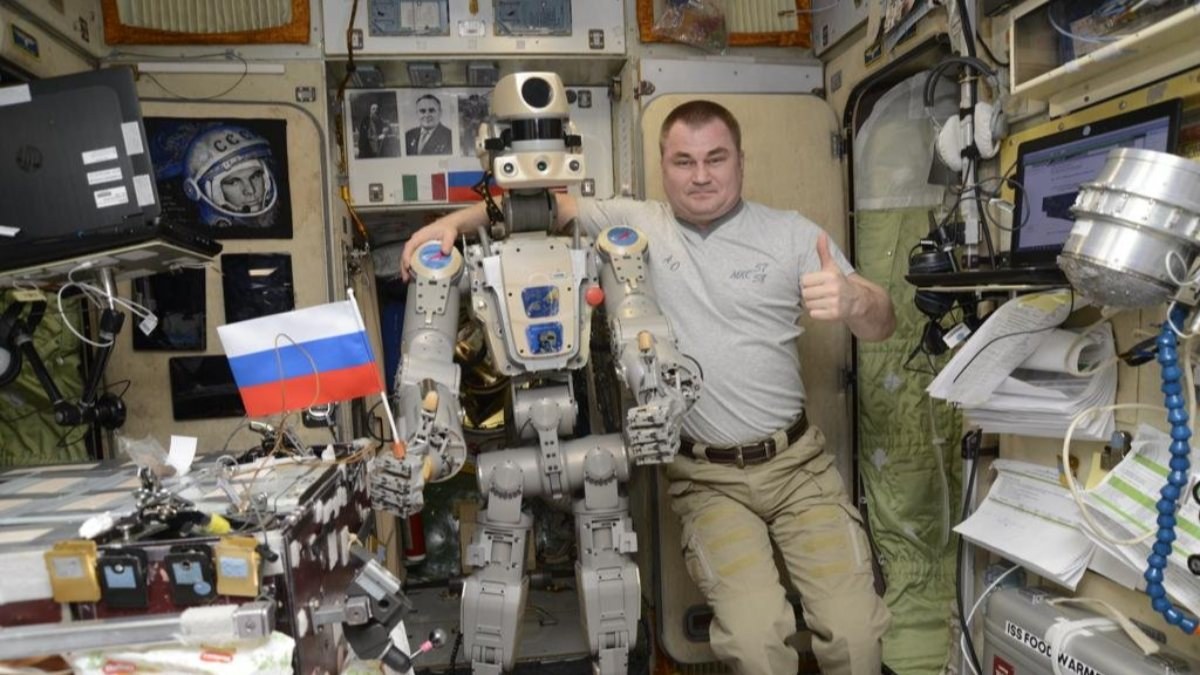 İnsansı robot Fedor'un Twitter hesabı, Rus kozmonotları eleştirdiği için kapatıldı