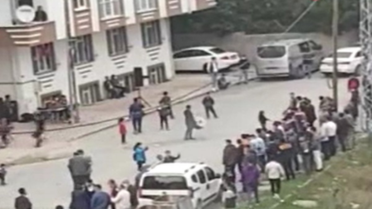 Arnavutköy'de düğüne polis baskını