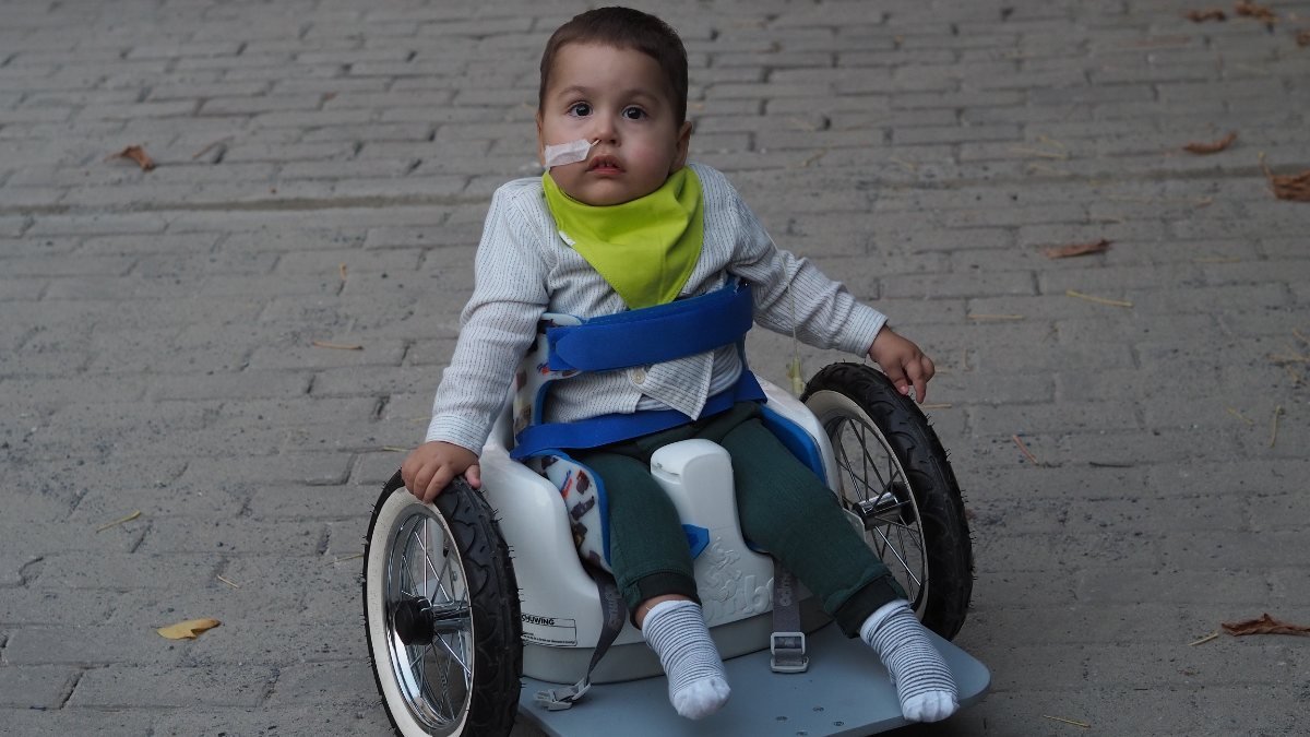 İstanbul'da yaşayan SMA hastası Mert için zaman daralıyor