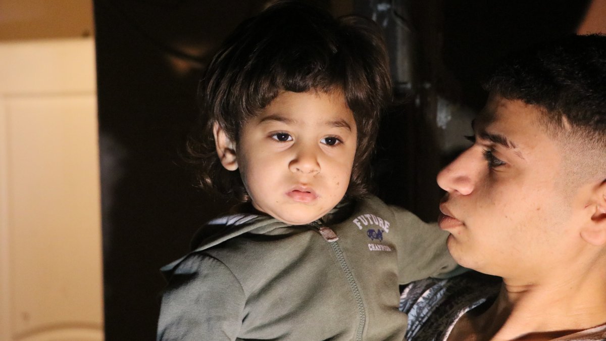 İzmir'de Suriyeli ailenin 2 yaşındaki çocuğunu kaçırmaya çalıştı