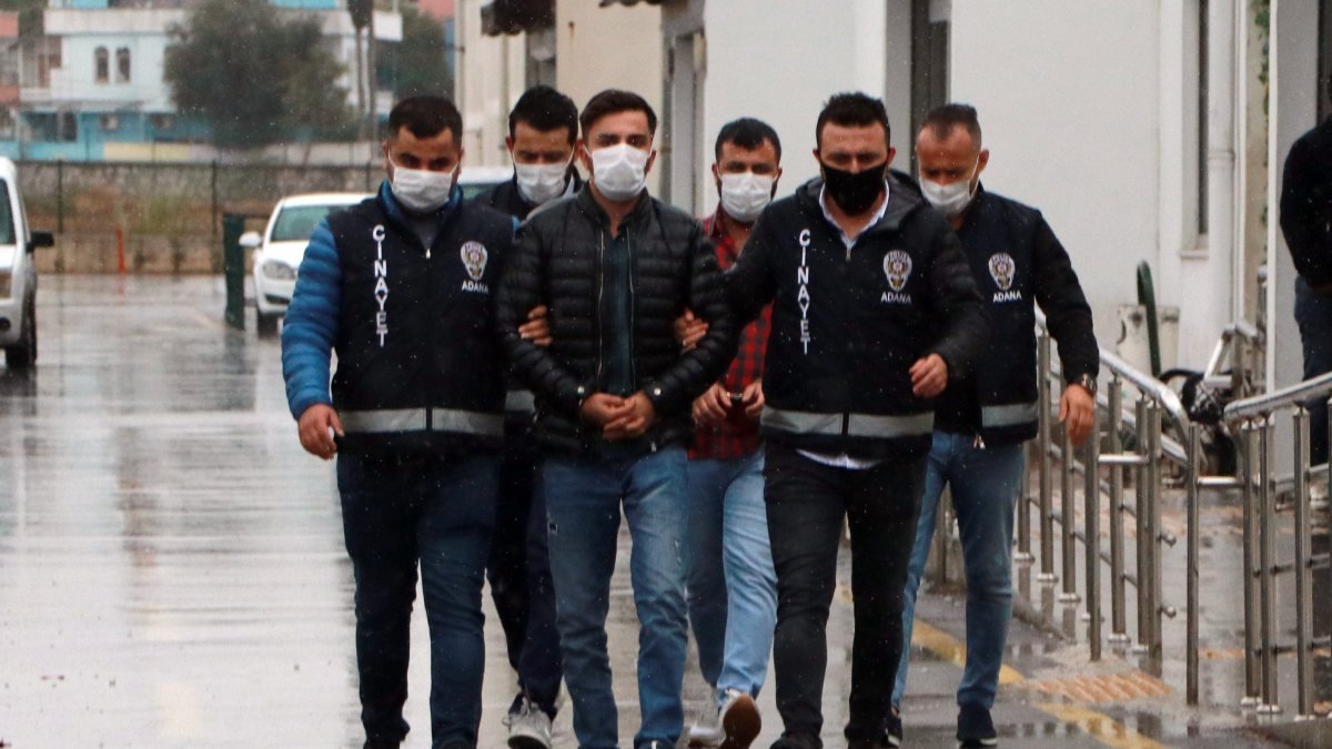 Adana'da bir adamı bacağından vurdu: Canım sıkkındı