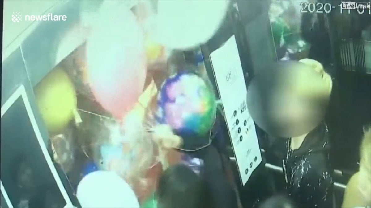 Çin'de bir asansörde hidrojen dolu balonlar patladı