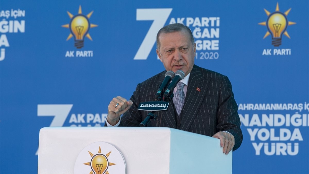 Erdoğan: Millet olarak 100 yıl önceki kadar kritik bir dönemeçten geçiyoruz