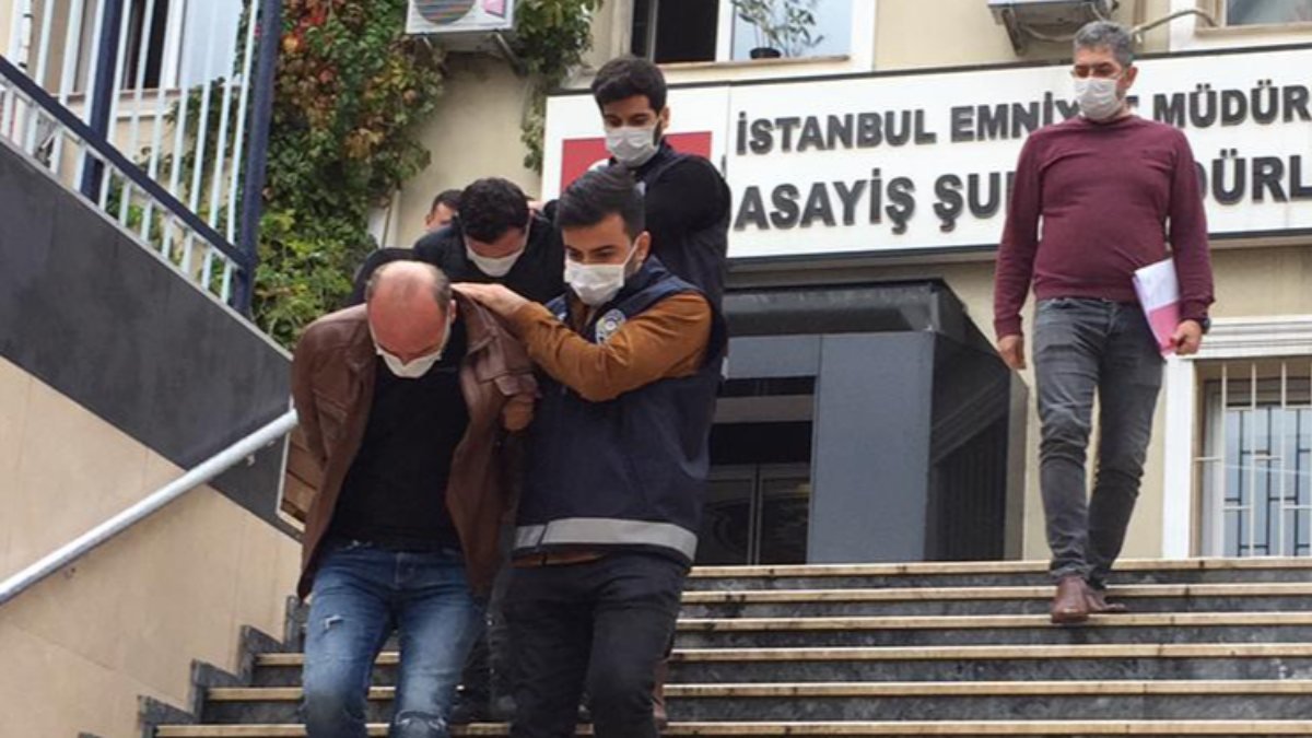 İstanbul'da 'polisiz' deyip 350 bin liralık altını alan dolandırıcılar yakalandı