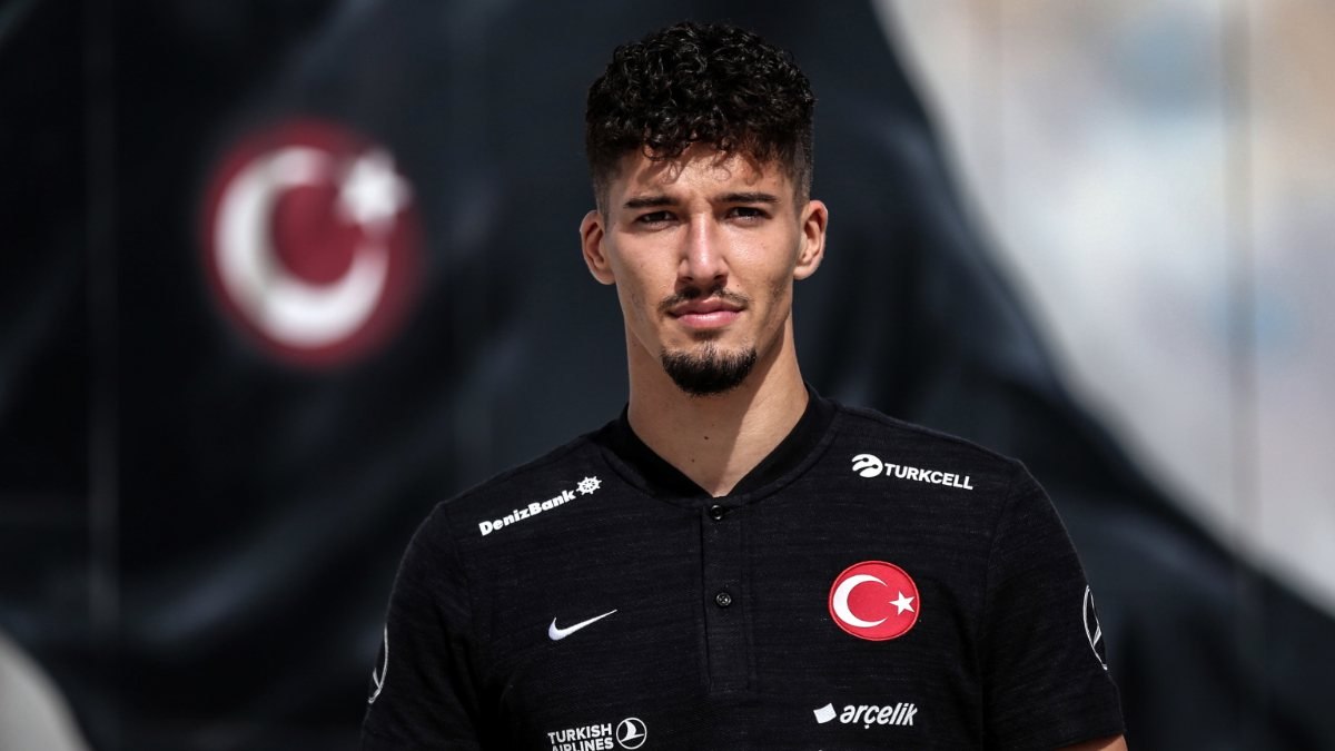 Altay Bayındır A Milli Takım'a çağrıldı