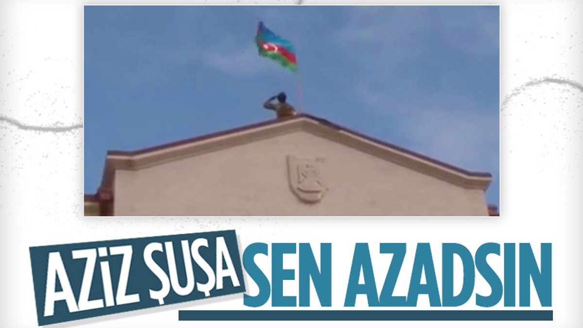 Şuşa'da Azerbaycan bayrağı dalgalandı