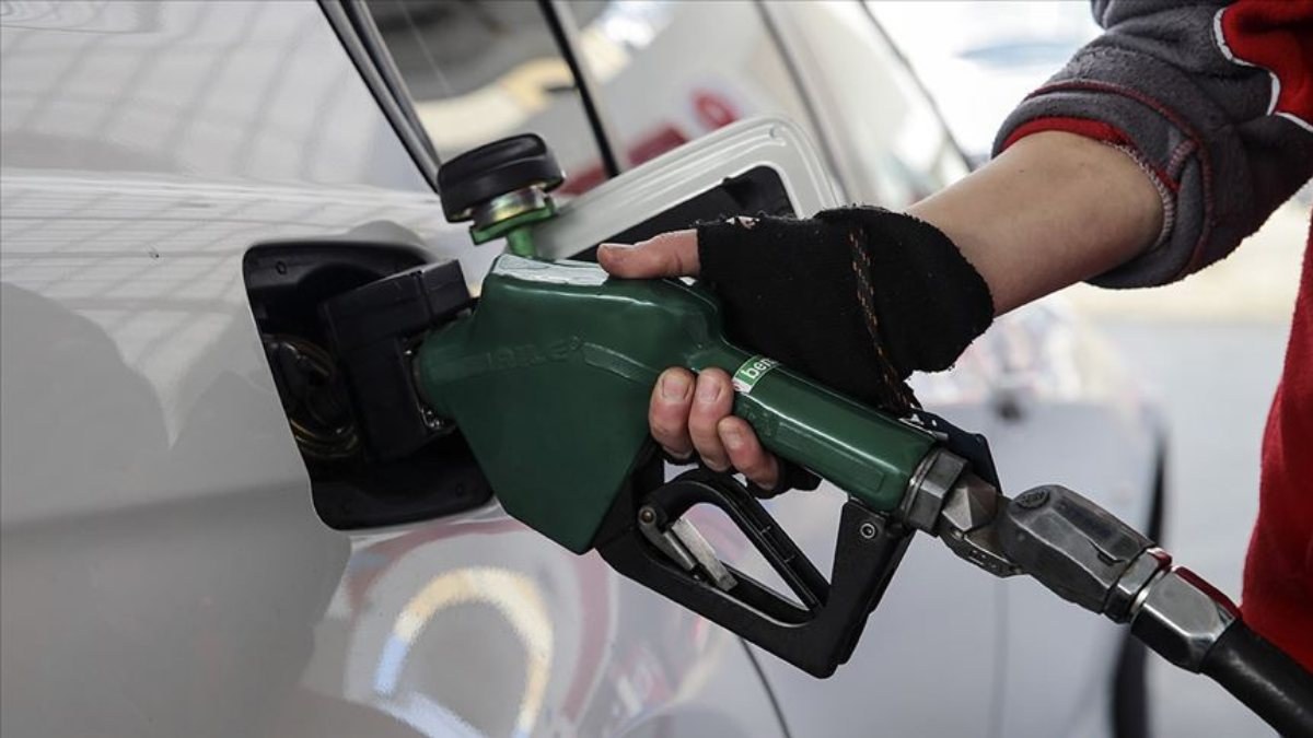 Benzine 19 kuruş zam: 12 Kasım'dan itibaren pompaya yansıyacak