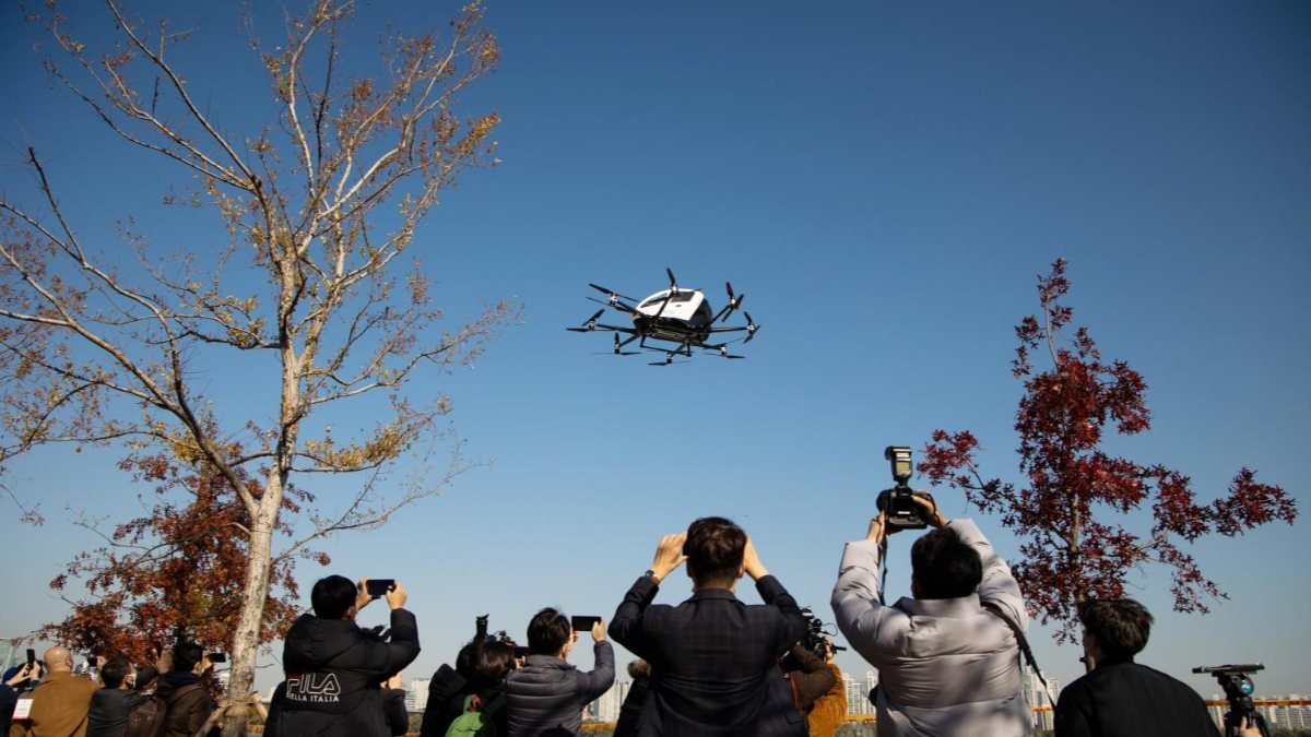 Güney Kore'de drone taksiler ilk insansız uçuşlarını gerçekleştirdi