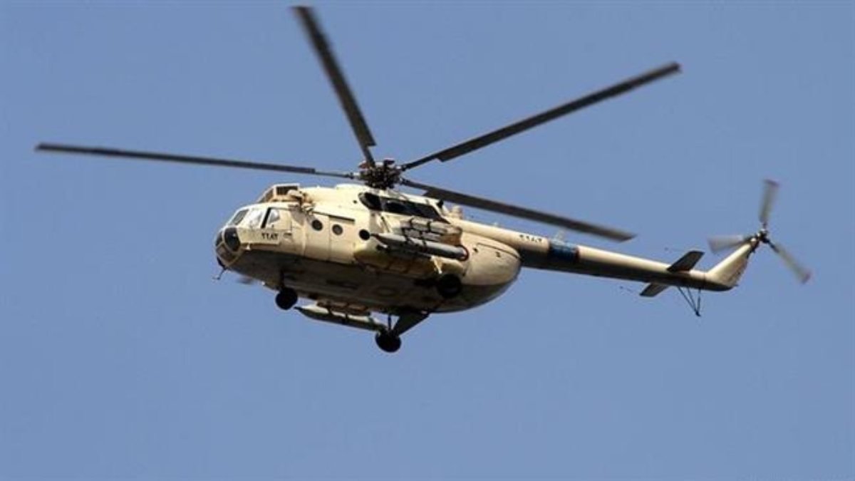 Mısır'daki Sina Yarımadası'nda helikopter düştü
